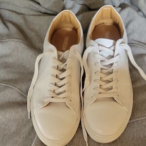 Thursday  White Men's Sneakers